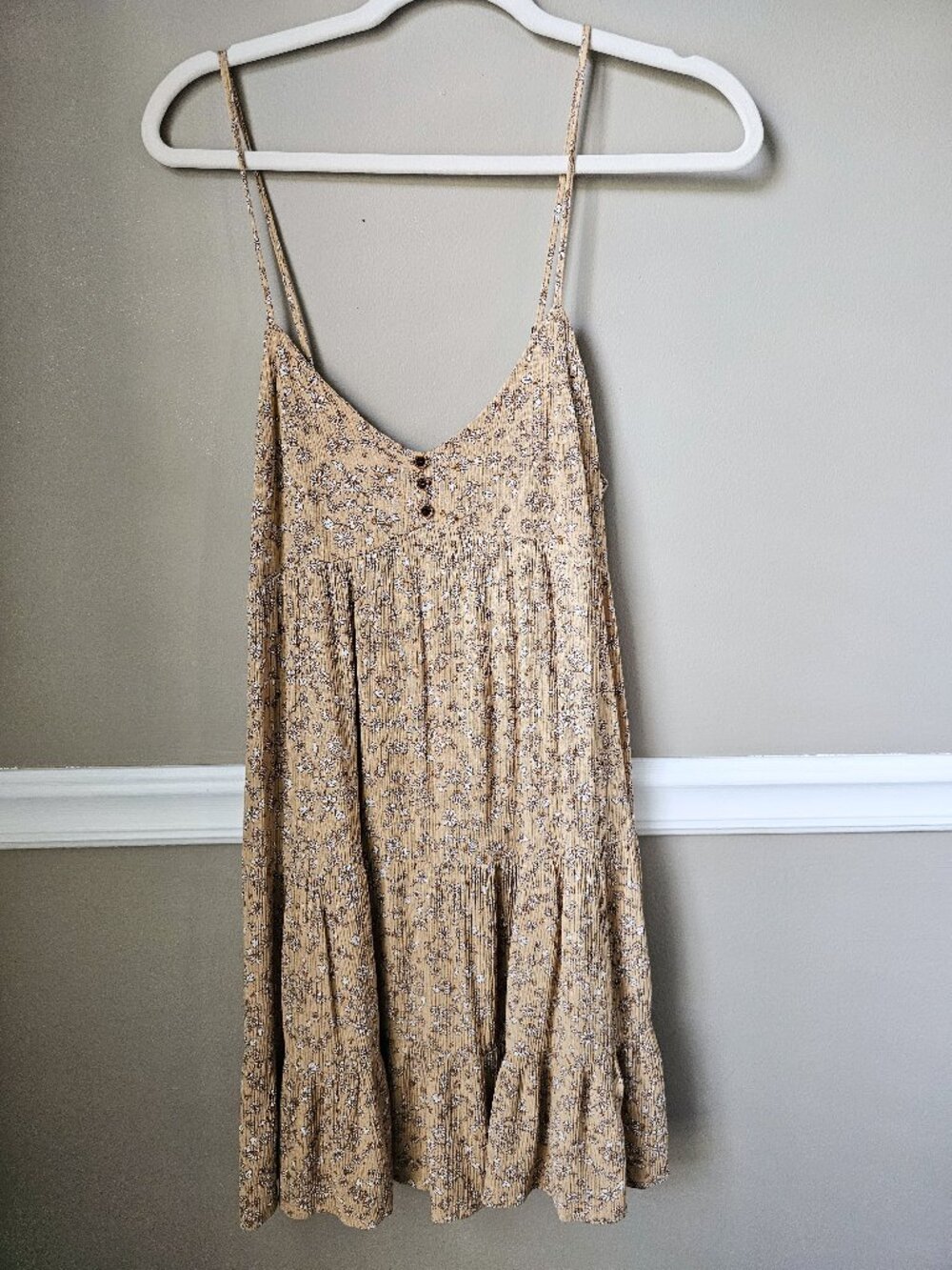 BeCool Floral Tiered Mini Dress Size L Boho Smocked Adjustable Straps - Picture 2 of 10